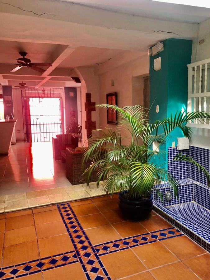 Antigua Calle Almudena Hotel Cartagena 外观 照片